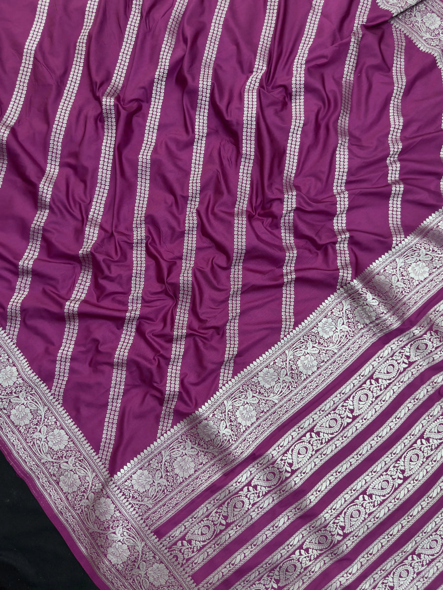 Woman in minimal semi silk saree – simple and graceful look for daily wear