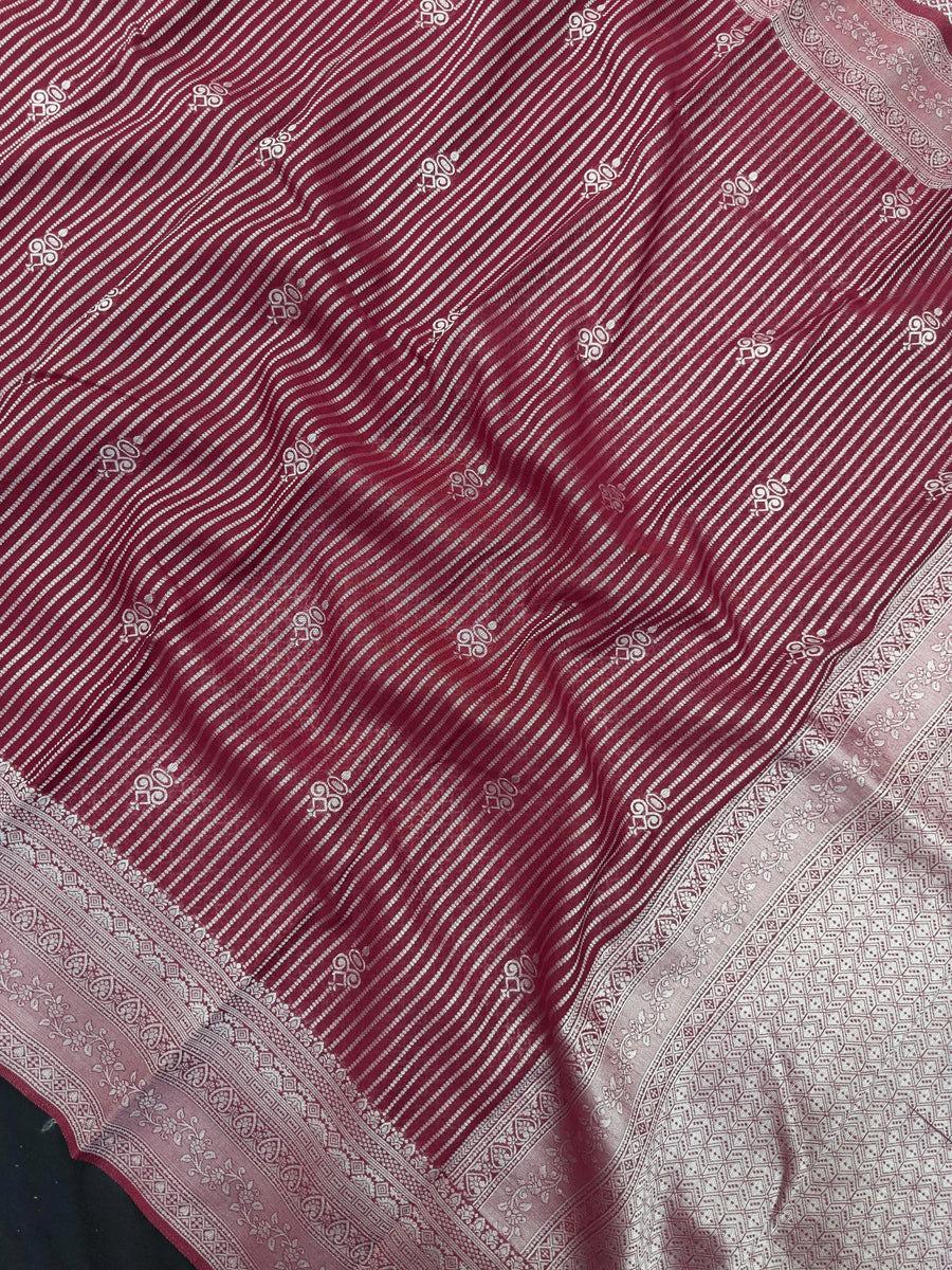 Woman in minimal semi silk saree – simple and graceful look for daily wear