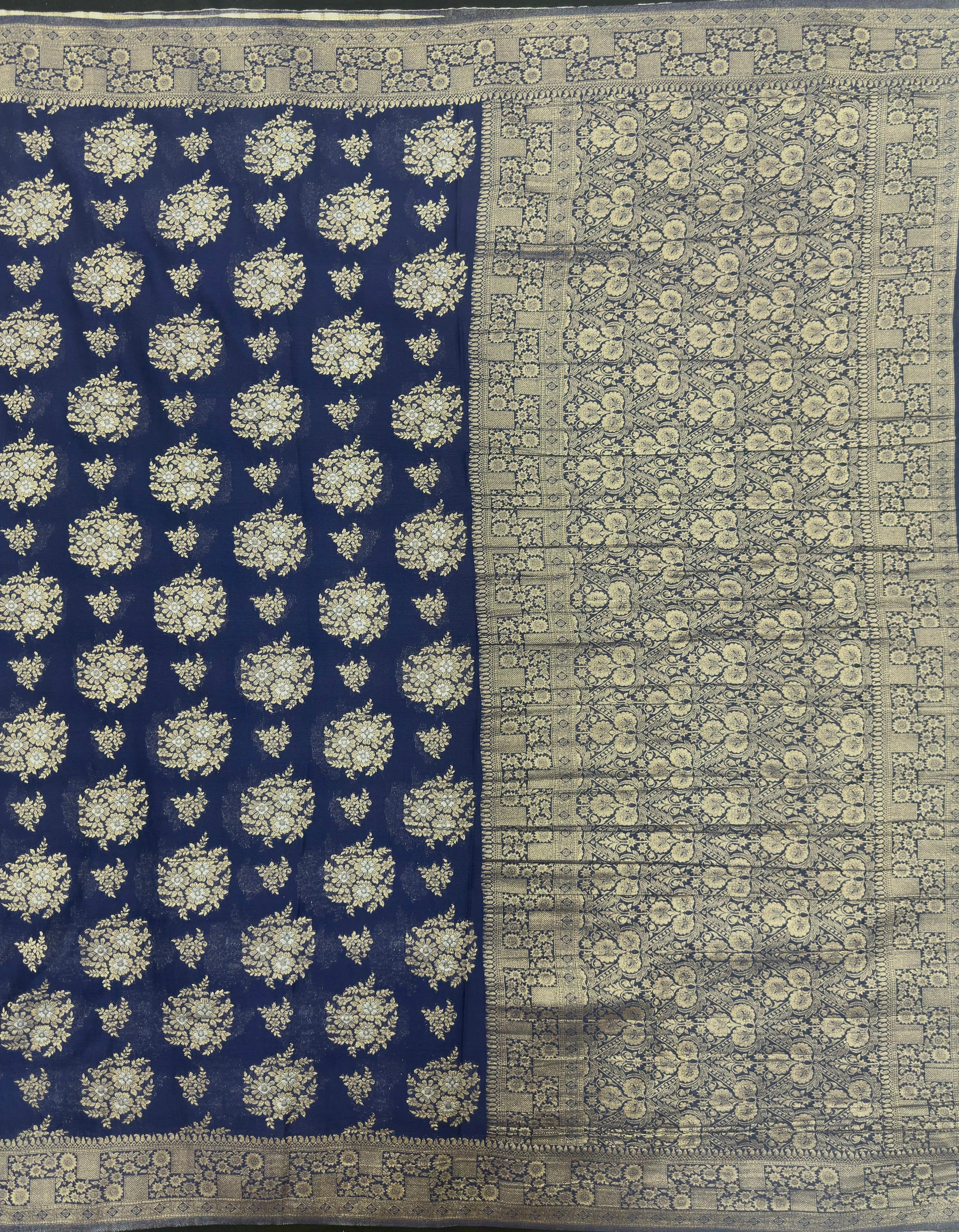 Semi Georgette Saree – Comfortable & Fashionable (Silver Meena)