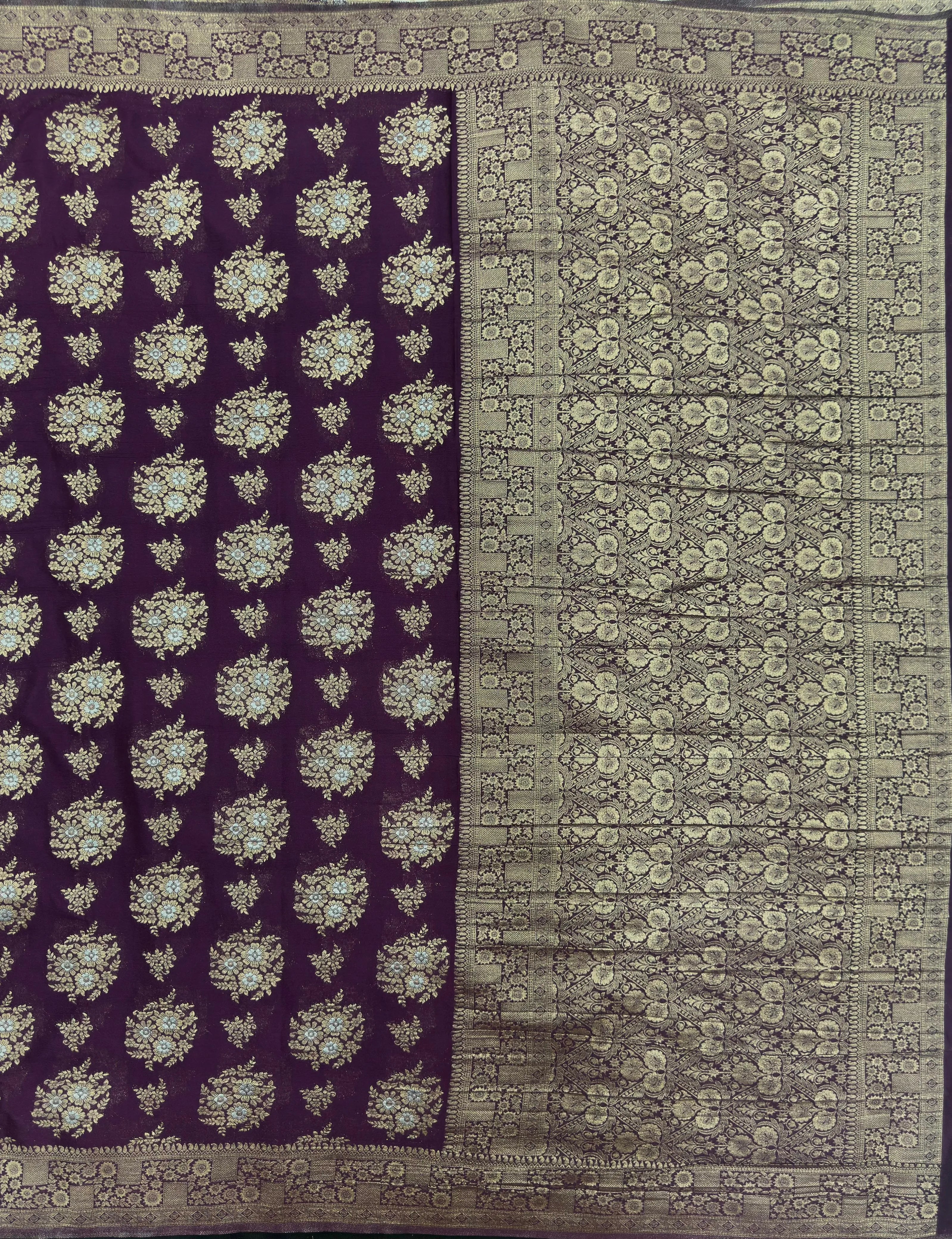Semi Georgette Saree – Comfortable & Fashionable (Silver Meena) 
