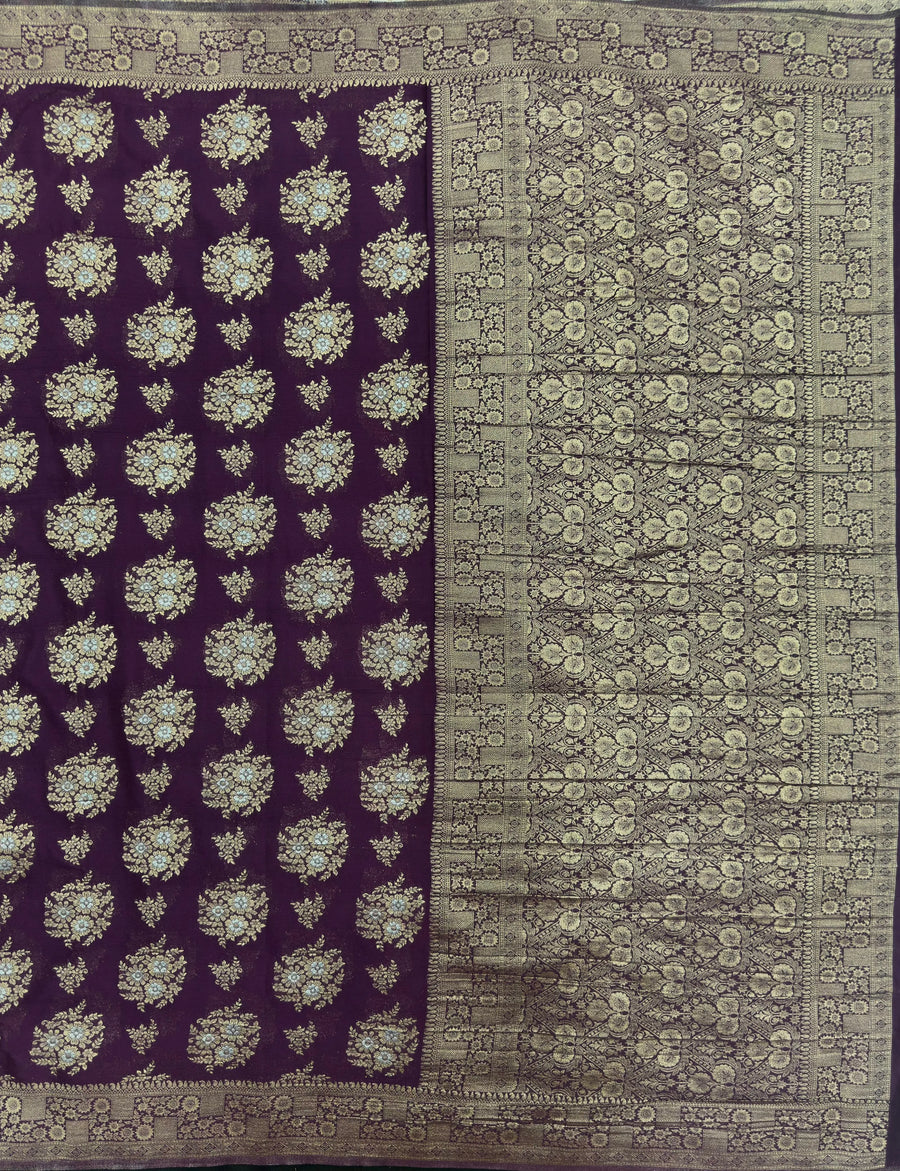Semi Georgette Saree – Comfortable & Fashionable (Silver Meena) 