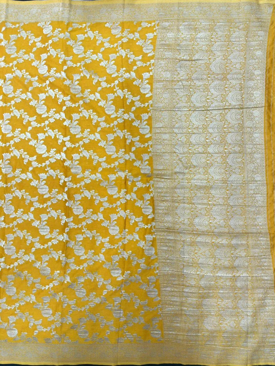 Designer Georgette Saree – A Touch of Modern Grace-Simran Jaal 