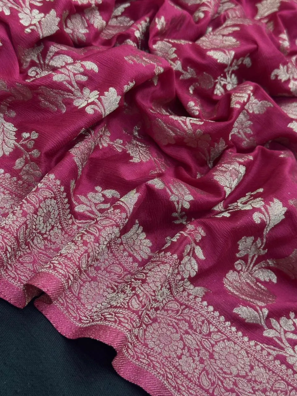 Designer Georgette Saree – A Touch of Modern Grace-Simran Jaal 