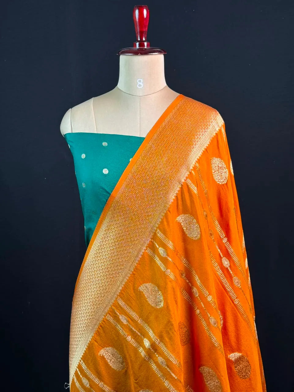 Zari Banarasi Georgette Saree-TIE AND DYE CHIFFON 