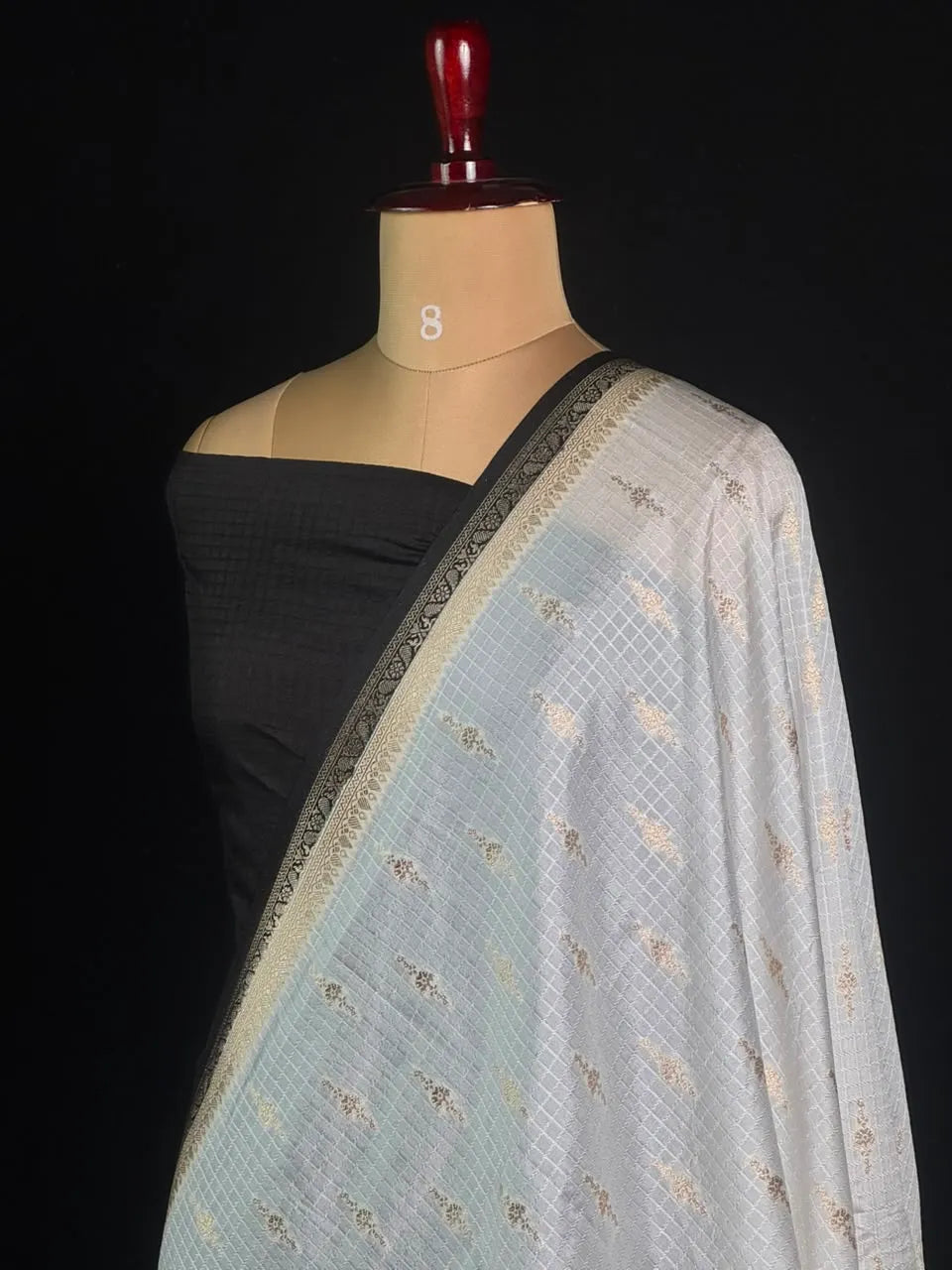 Premium Raw Kota Chex Silk Saree – Lightweight & Stylish