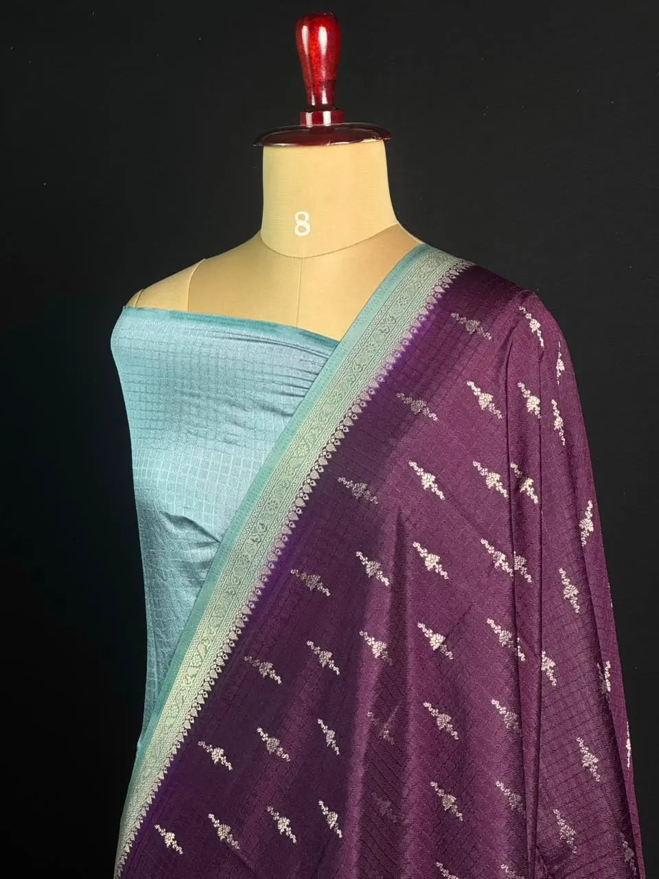Premium Raw Kota Chex Silk Saree – Lightweight & Stylish