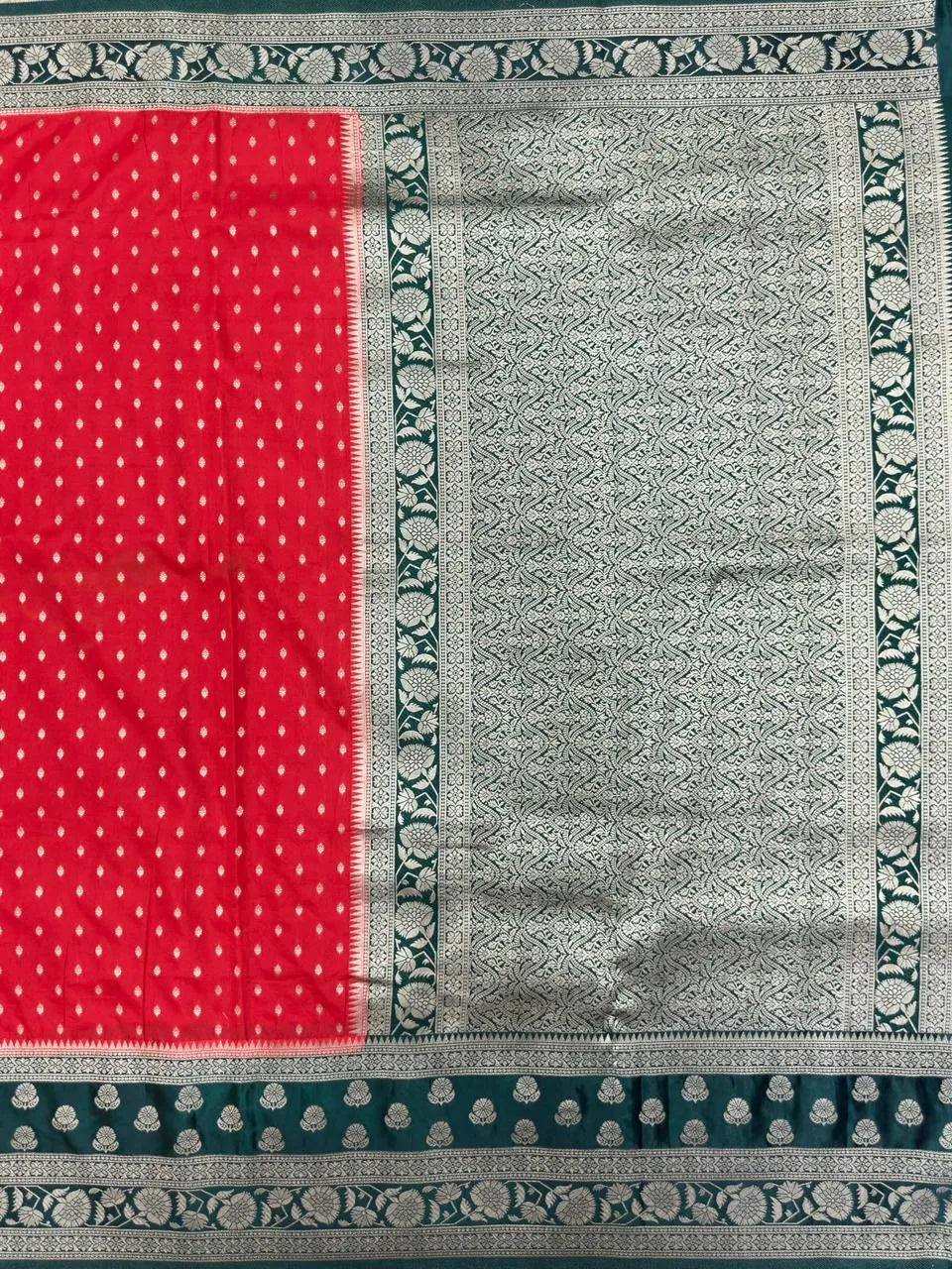 Soft Raw Silk Saree with Natural Texture and Gloss(Tiago)