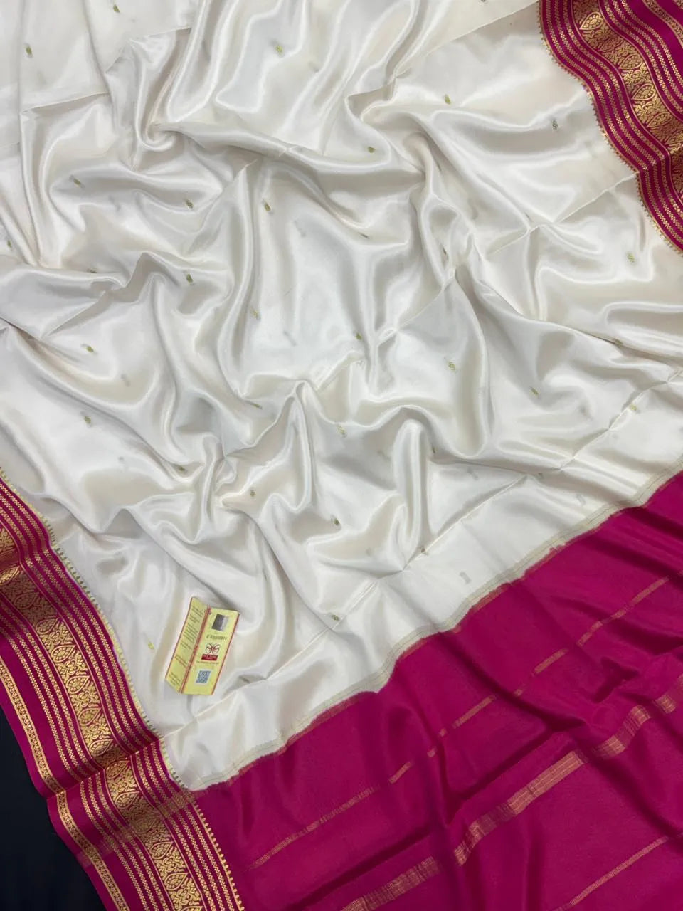 Pure Mysore Silk Saree – Elegance of Karnataka Weaves-(Tilak Bentex Cnt)