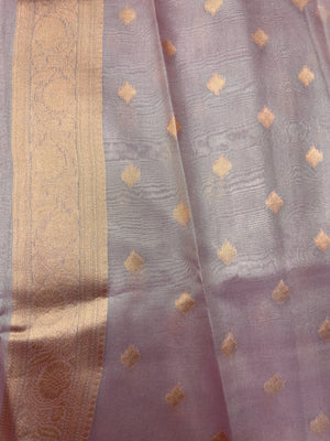 Tissue silk saree with shimmer finish – modern ethnic fashion