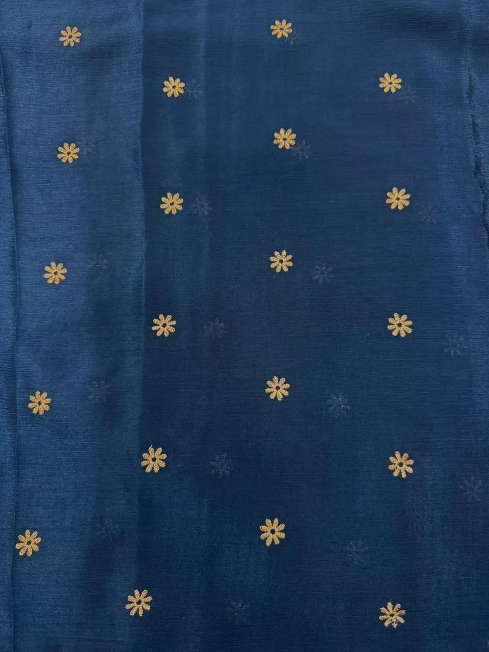 Classic Chiffon Saree – Soft, Flowing & Stylish (Yashoda)