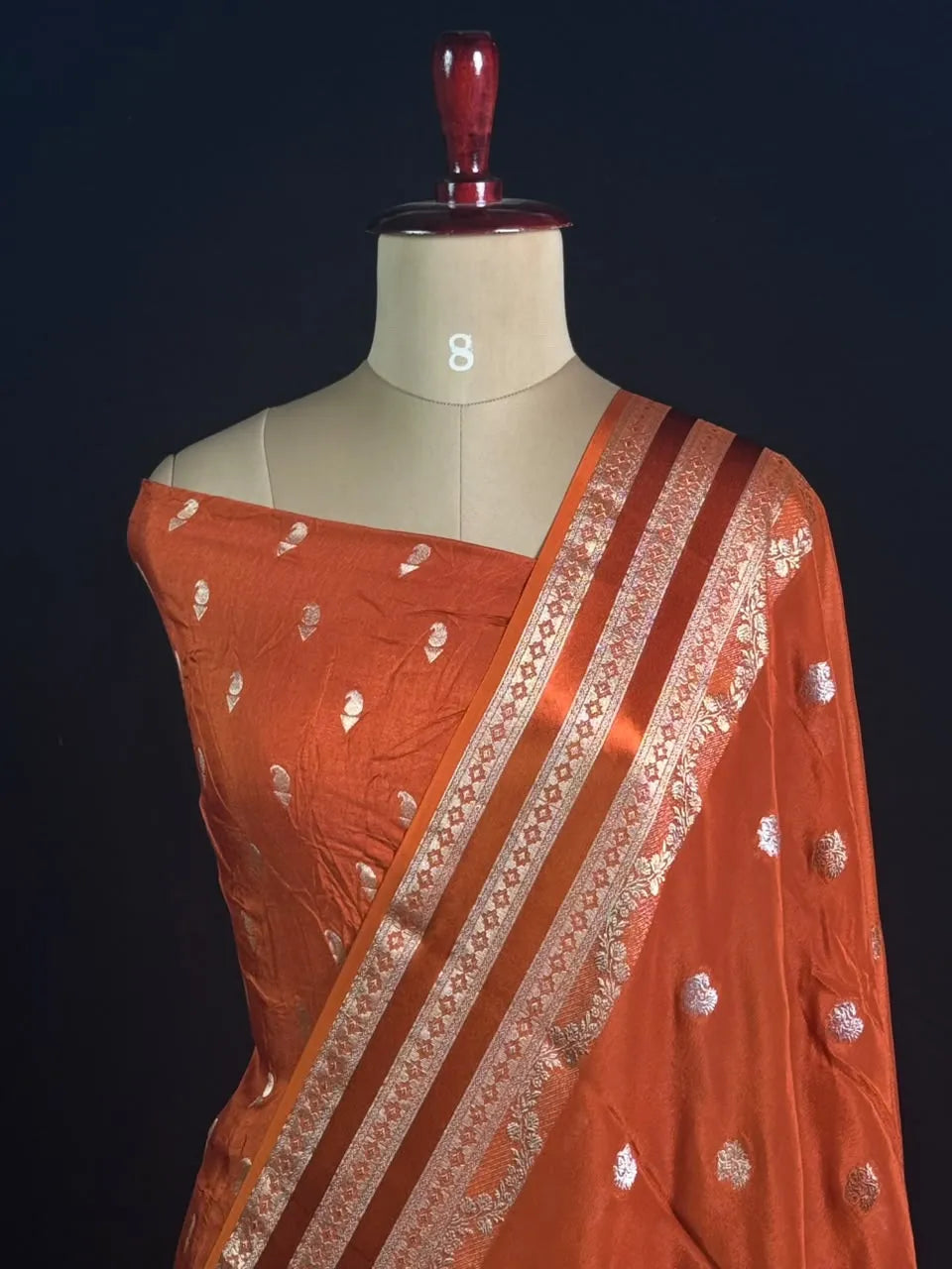 Elegant Semi Viscose Silk Saree