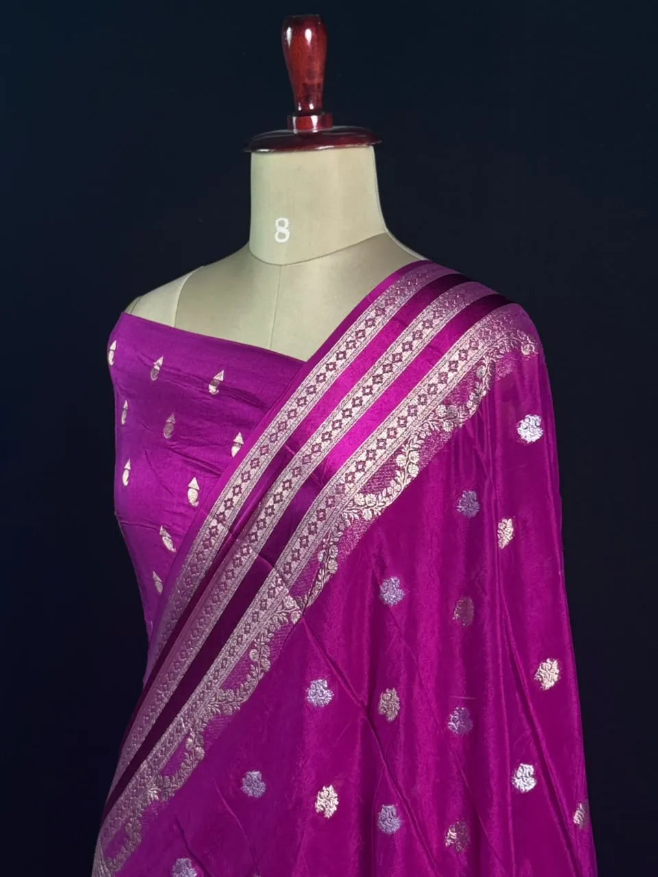 Elegant Semi Viscose Silk Saree