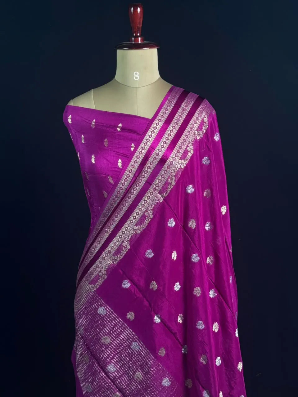 Elegant Semi Viscose Silk Saree