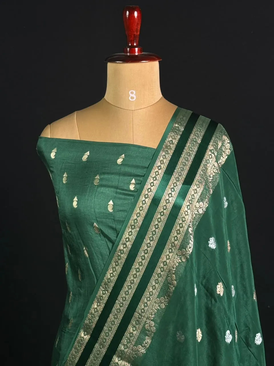 Elegant Semi Viscose Silk Saree