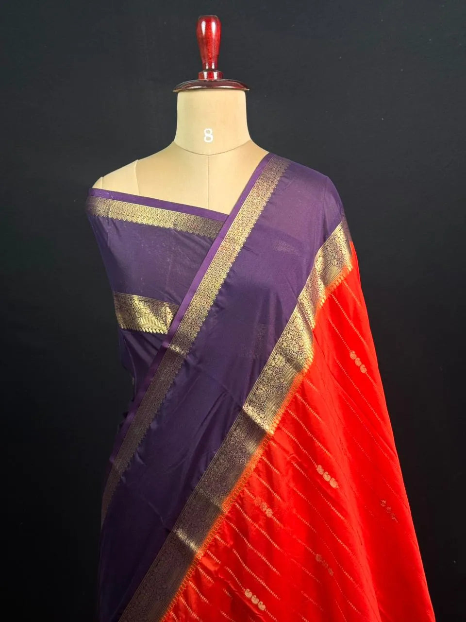Stunning chex woven pattern 