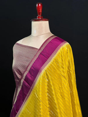 Stunning chex woven pattern