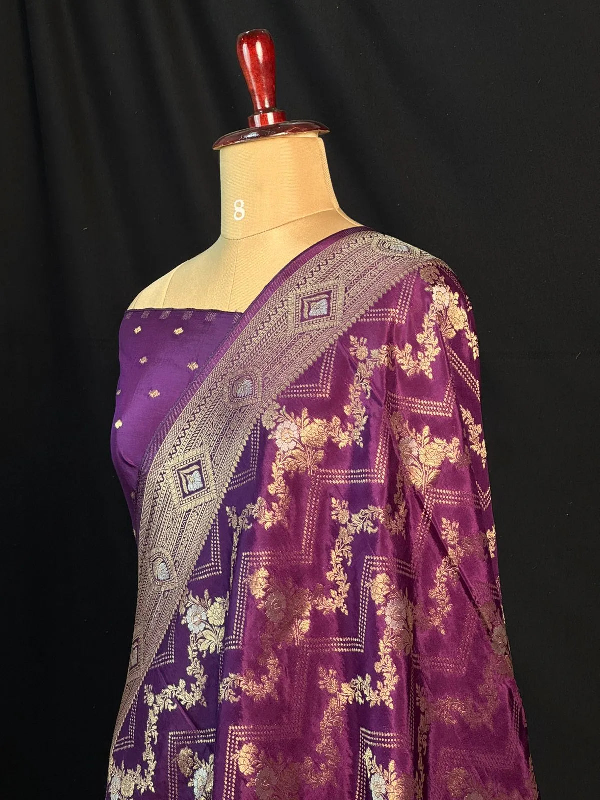 Beautiful Viscose Silk Saree for Wedding & Functions-(Vani viscose silk)
