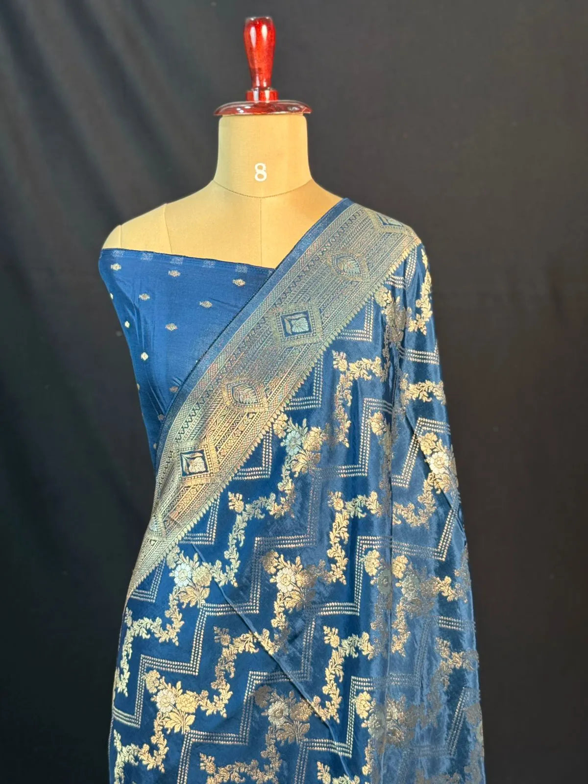 Beautiful Viscose Silk Saree for Wedding & Functions-(Vani viscose silk)