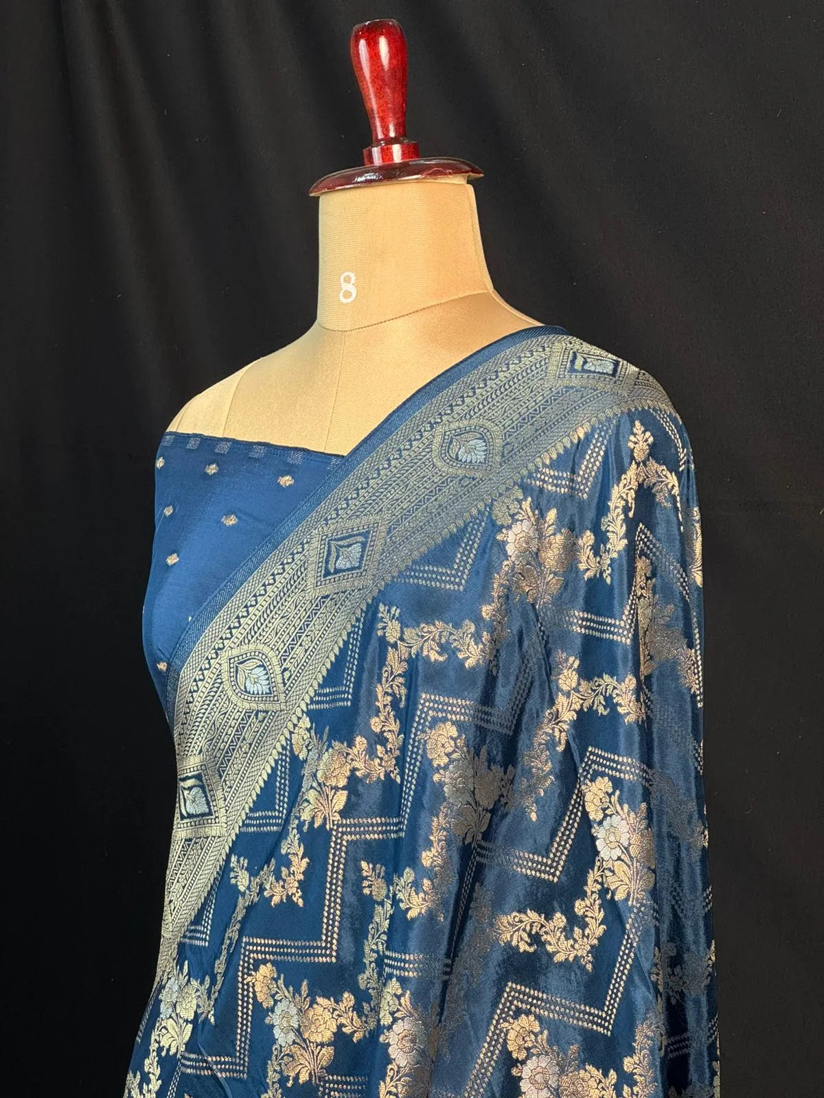 Beautiful Viscose Silk Saree for Wedding & Functions-(Vani viscose silk)