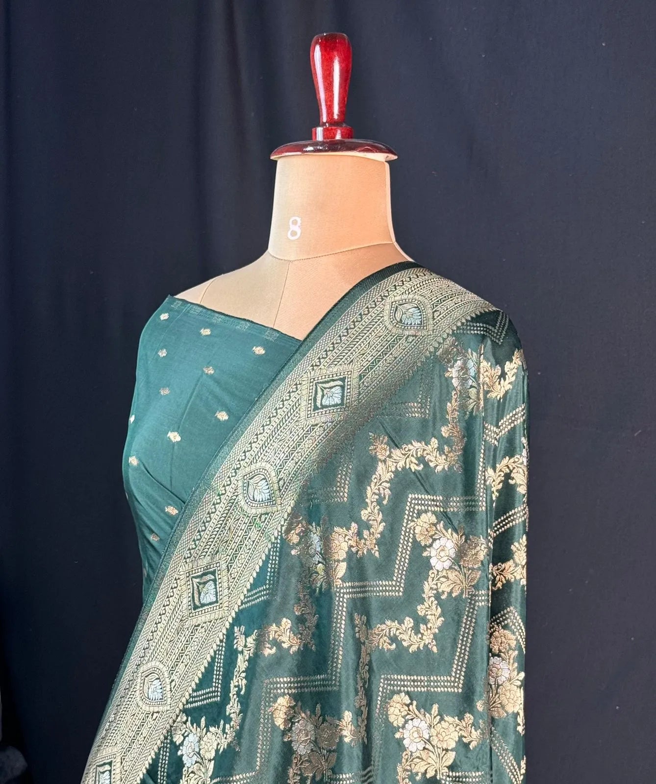 Beautiful Viscose Silk Saree for Wedding & Functions-(Vani viscose silk)