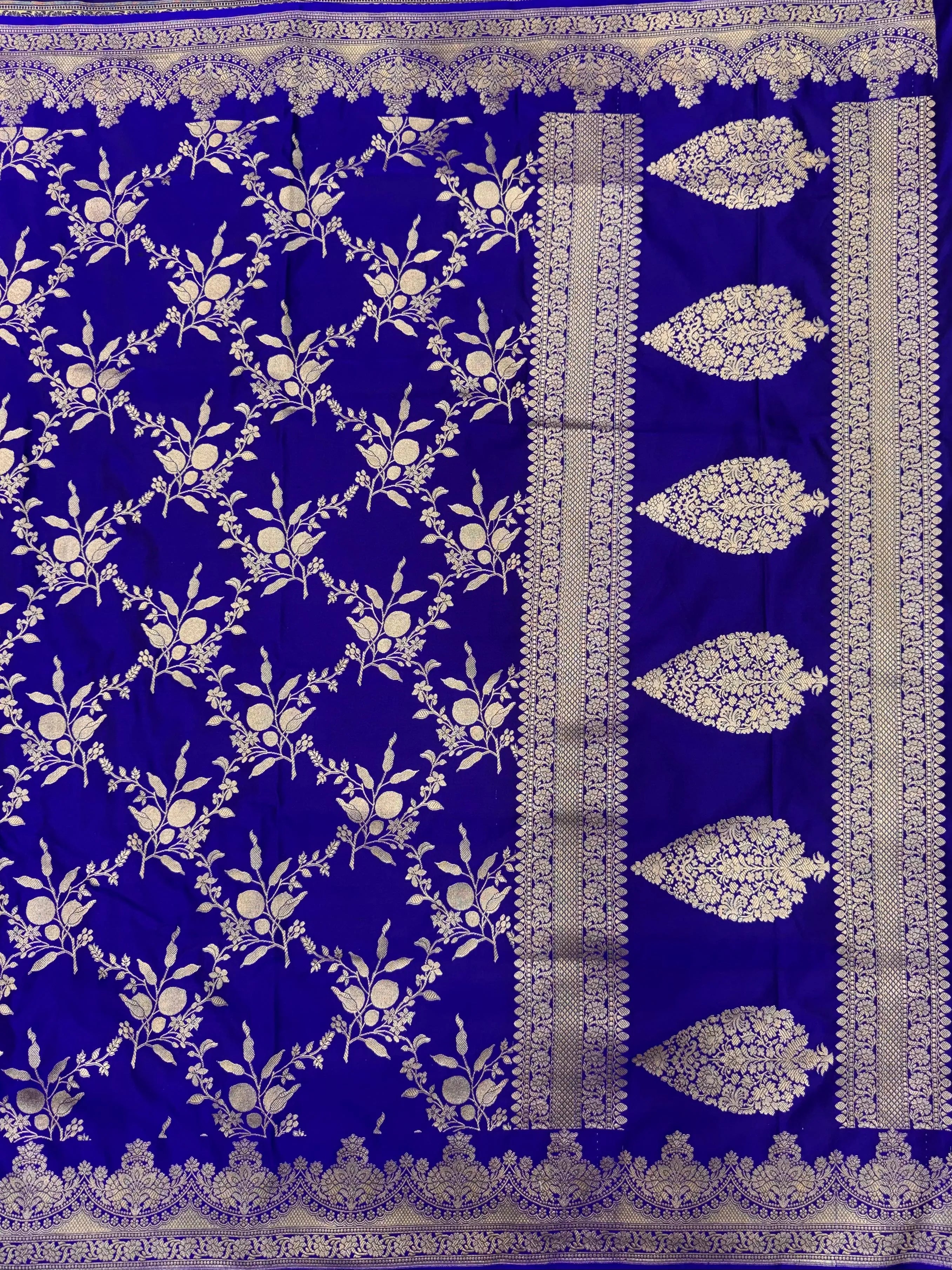 Traditional Semi Banarasi Kataan Silk Saree for Timeless Beauty (Venice Kataan)