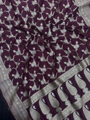 Traditional Semi Banarasi Kataan Silk Saree for Timeless Beauty (Venice Rabdi)