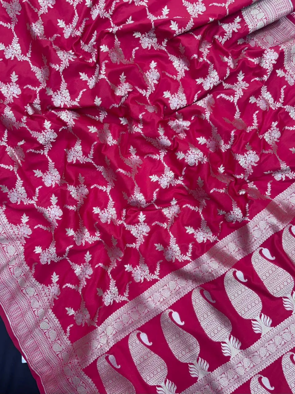 Traditional Semi Banarasi Kataan Silk Saree for Timeless Beauty (Venice Rabdi)