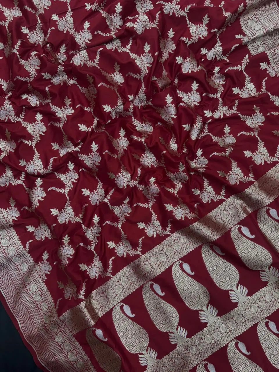 Traditional Semi Banarasi Kataan Silk Saree for Timeless Beauty (Venice Rabdi)