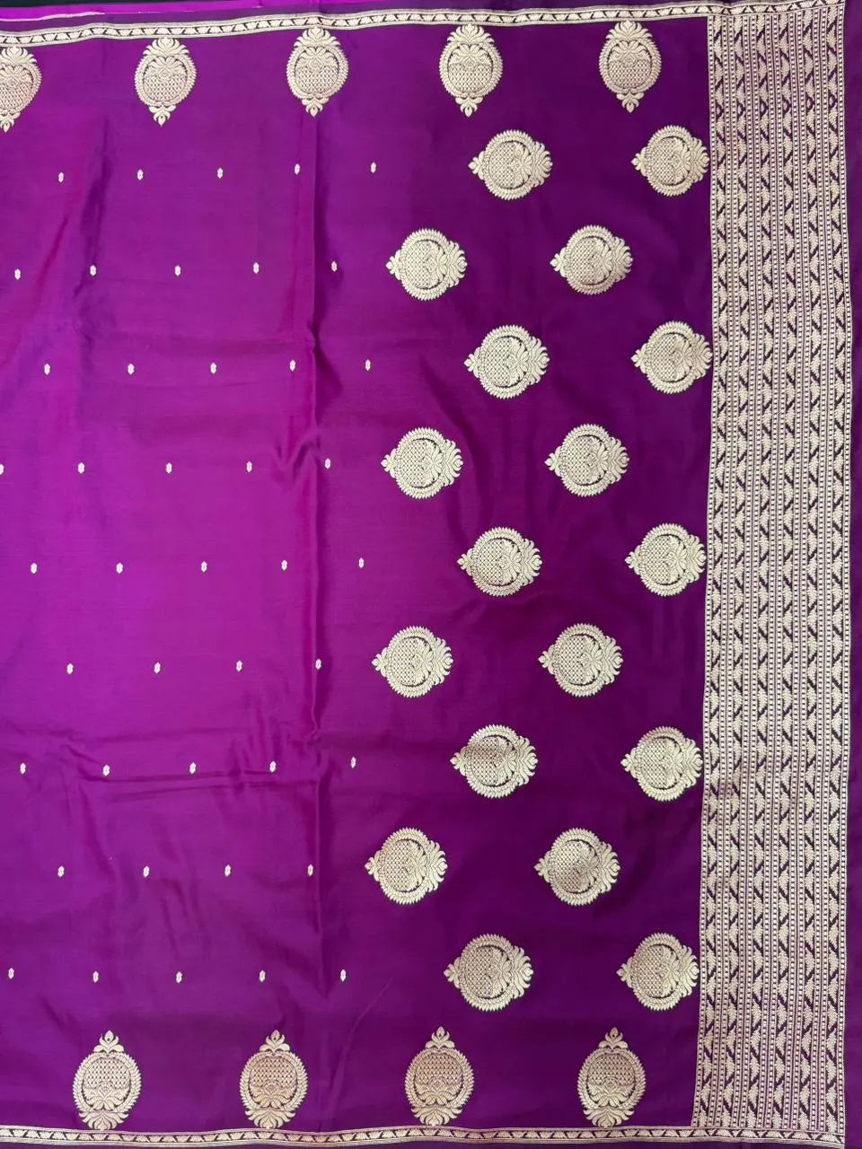 Venice Kataan Silk Elegance