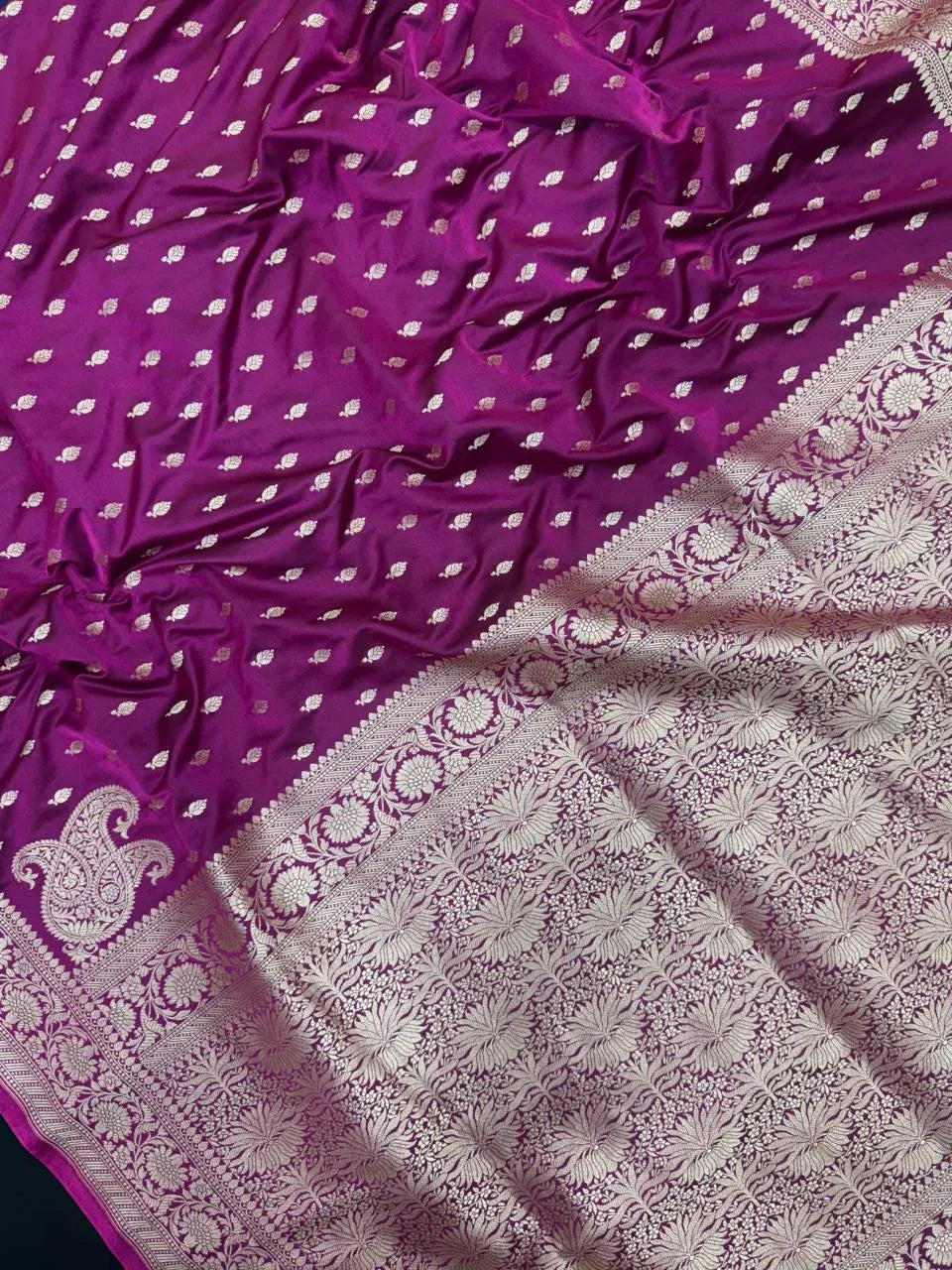 Traditional Semi Banarasi Kataan Silk Saree for Timeless Beauty (Venice Kataan) 