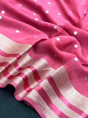 Semi Chiffon Saree – Lightweight, Flowing Fabric