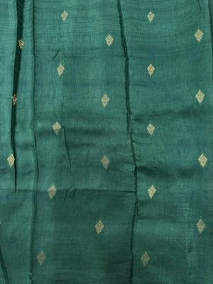 Semi Chiffon Saree – Lightweight, Flowing Fabric