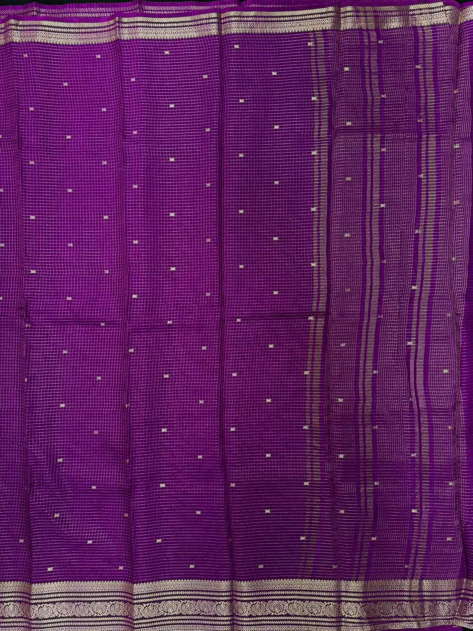 Graceful Malai Cotton Saree with Box Weave Design (Viscose Chex Bute)