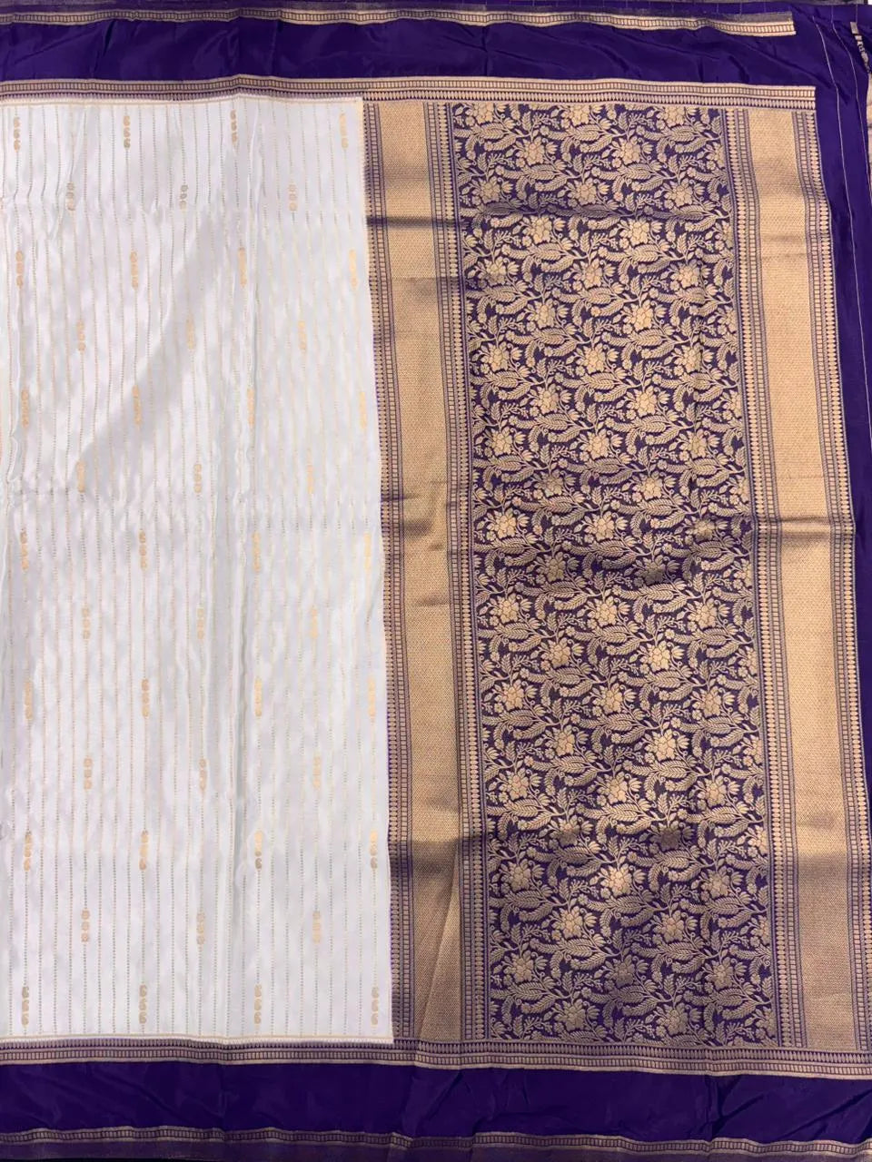 Stunning chex woven pattern