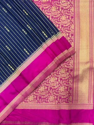 Stunning chex woven pattern