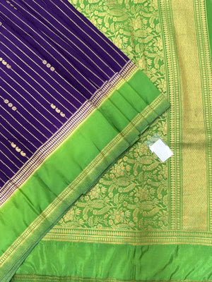 Stunning chex woven pattern