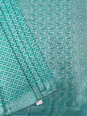 Wonderla-Fancy Zari Weaving Georgette Saree 