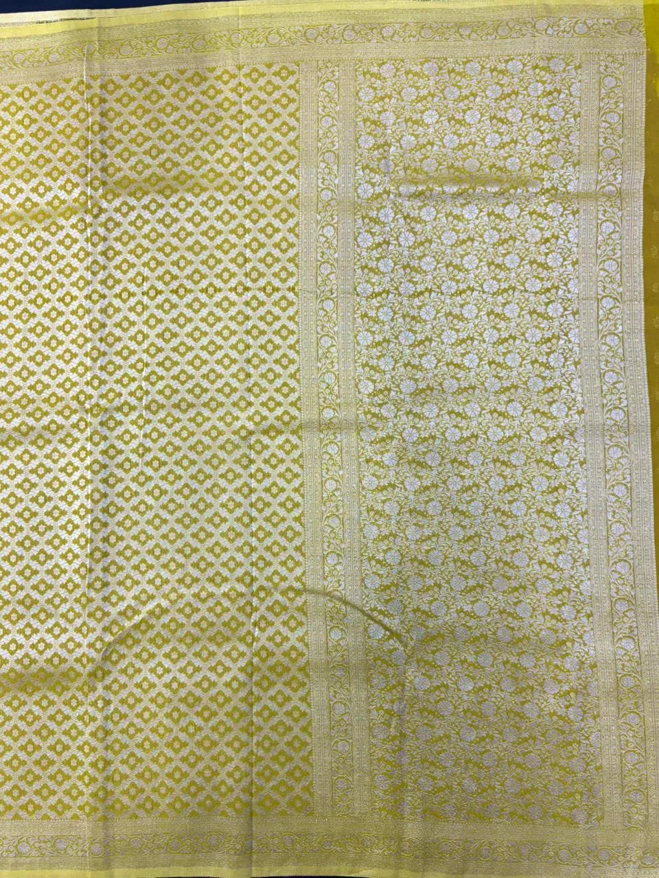 Wonderla-Fancy Zari Weaving Georgette Saree 