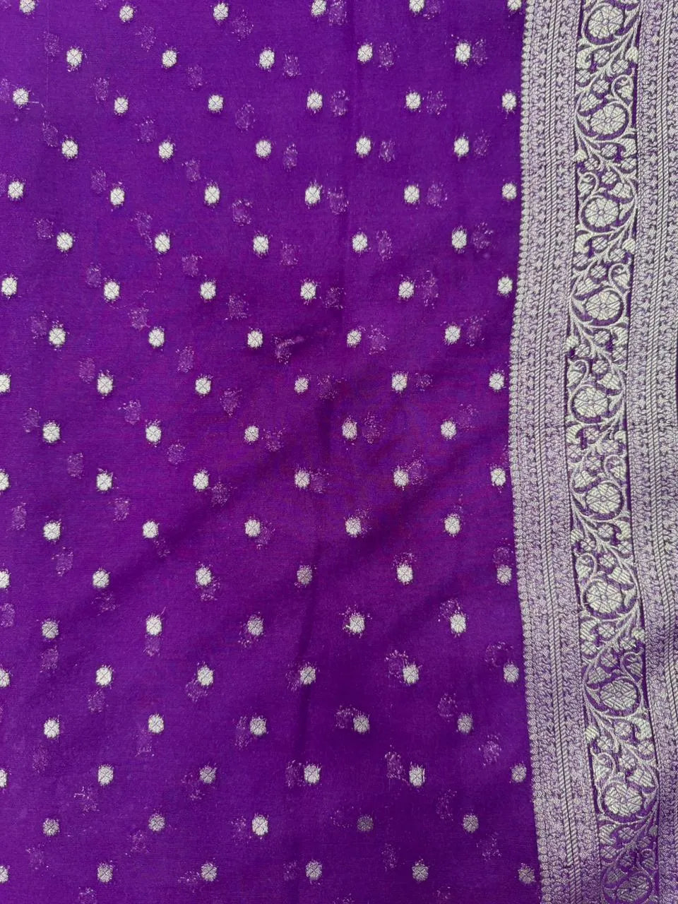 Wonderla-Fancy Zari Weaving Georgette Saree 