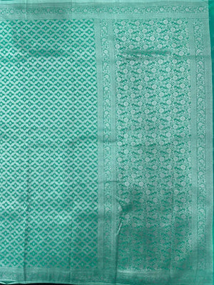 Wonderla-Fancy Zari Weaving Georgette Saree 