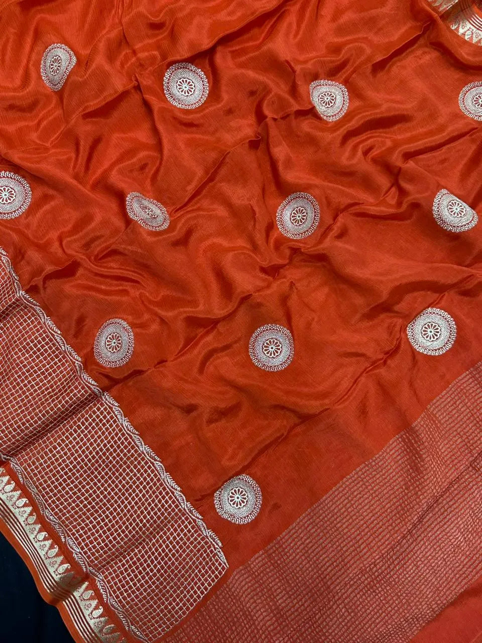 Classic Chiffon Saree – Soft, Flowing & Stylish (Yashoda)