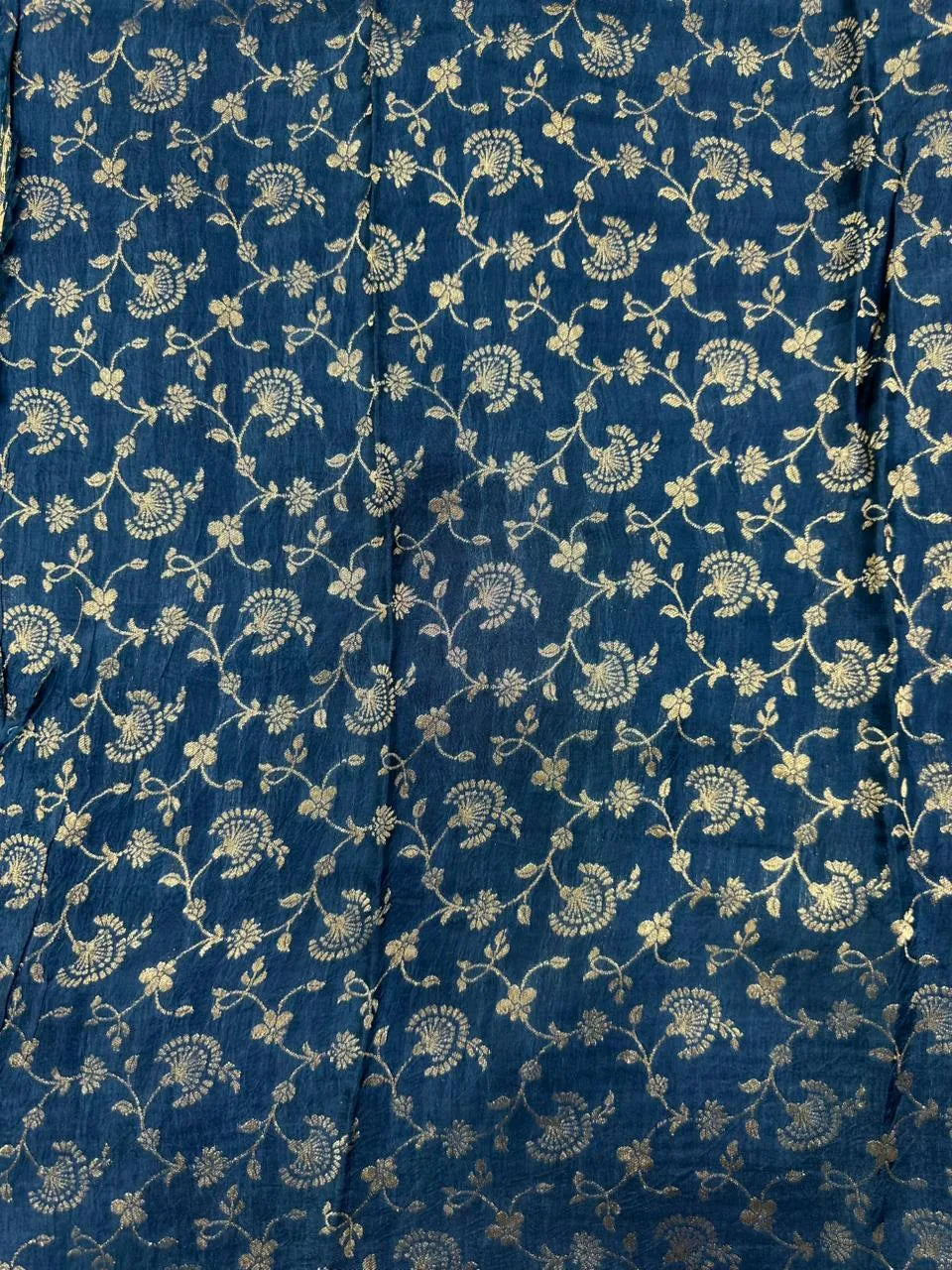 Classic Chiffon Saree – Soft, Flowing & Stylish (Yashoda)