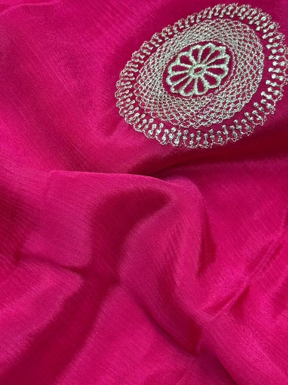 Classic Chiffon Saree – Soft, Flowing & Stylish (Yashoda)