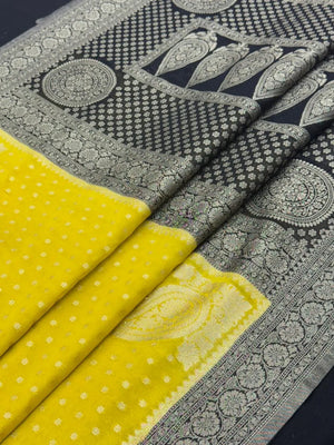 Handwoven Georgette Buta Saree