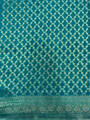 Handwoven Georgette Buta Saree