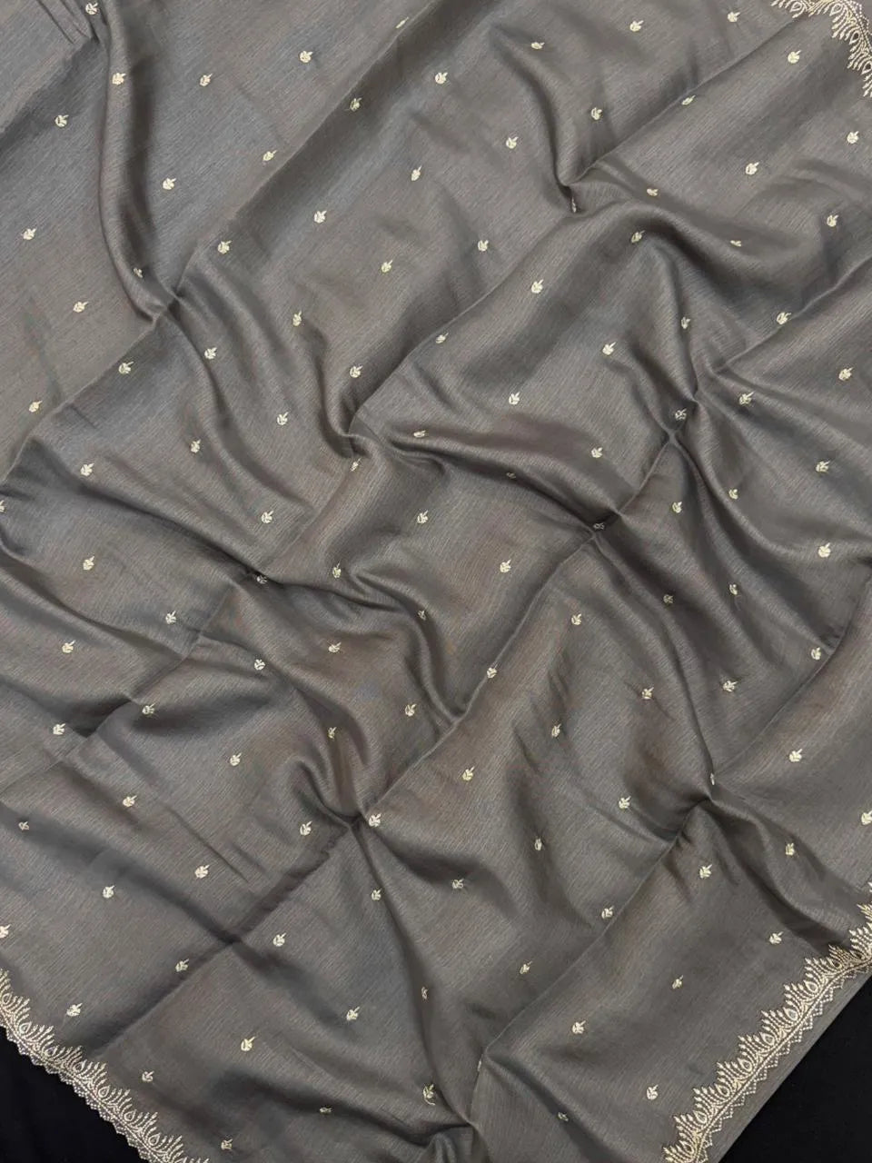 Classic Raw Silk Saree with Lustrous Finish-Zoya Crape 