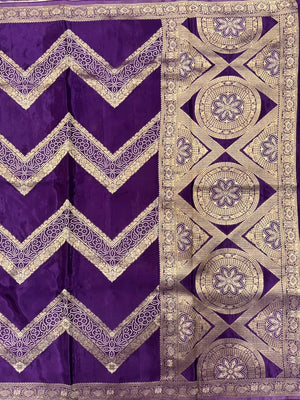Traditional Mashru Silk Saree with Modern Appeal (Zyra Print) 