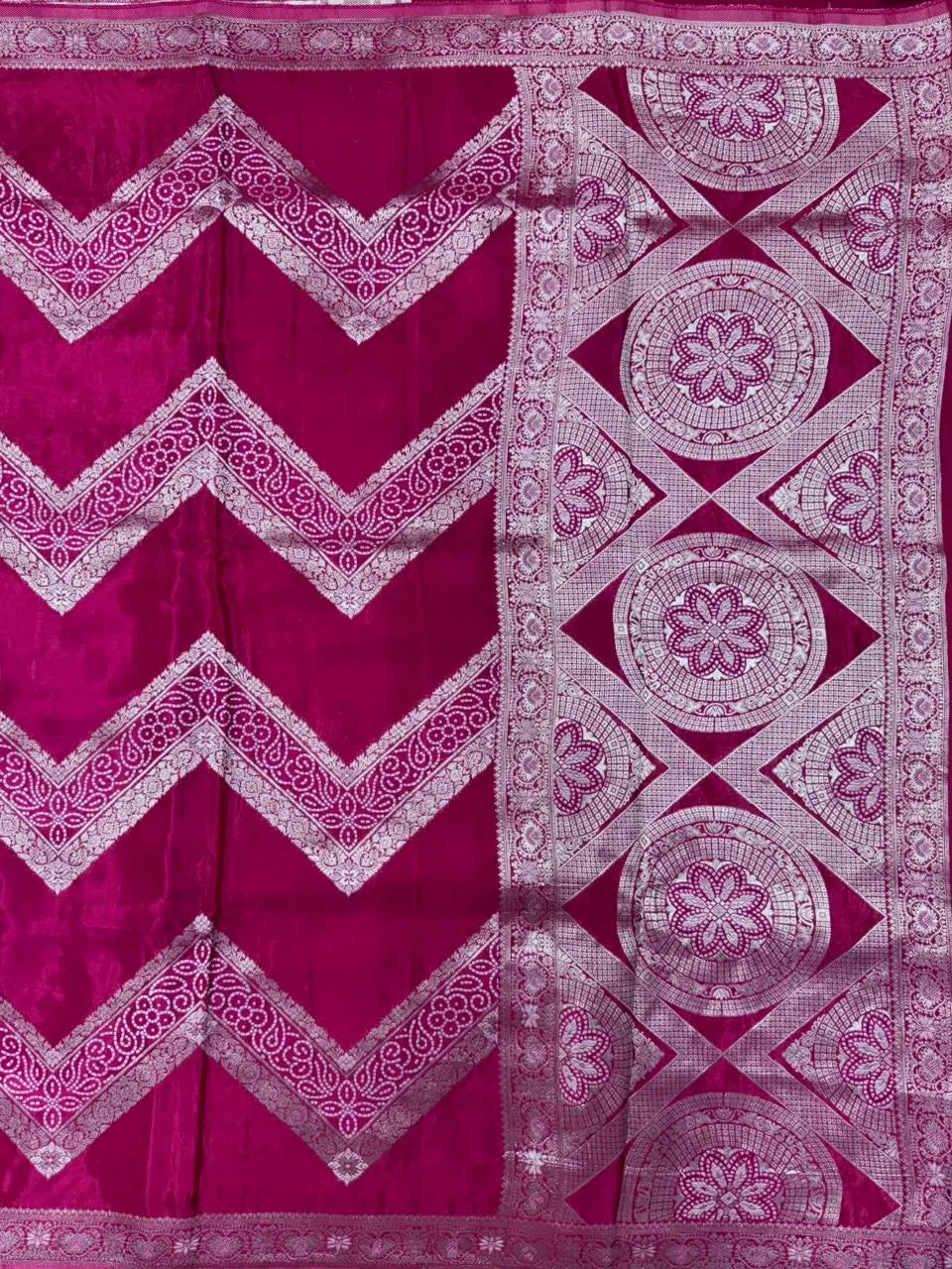 Traditional Mashru Silk Saree with Modern Appeal (Zyra Print) 