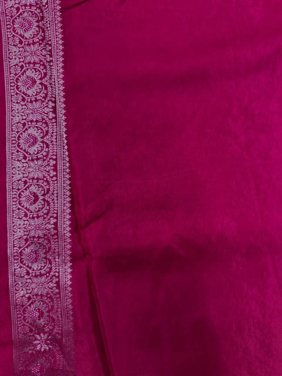 Traditional Mashru Silk Saree with Modern Appeal (Zyra Print) 
